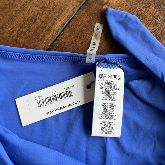 Vitamin A made in USA size XL bikini bottom - Picture 10 of 12